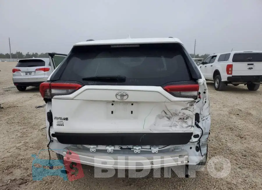 JTMW1RFV5KD018438 Photo# 6