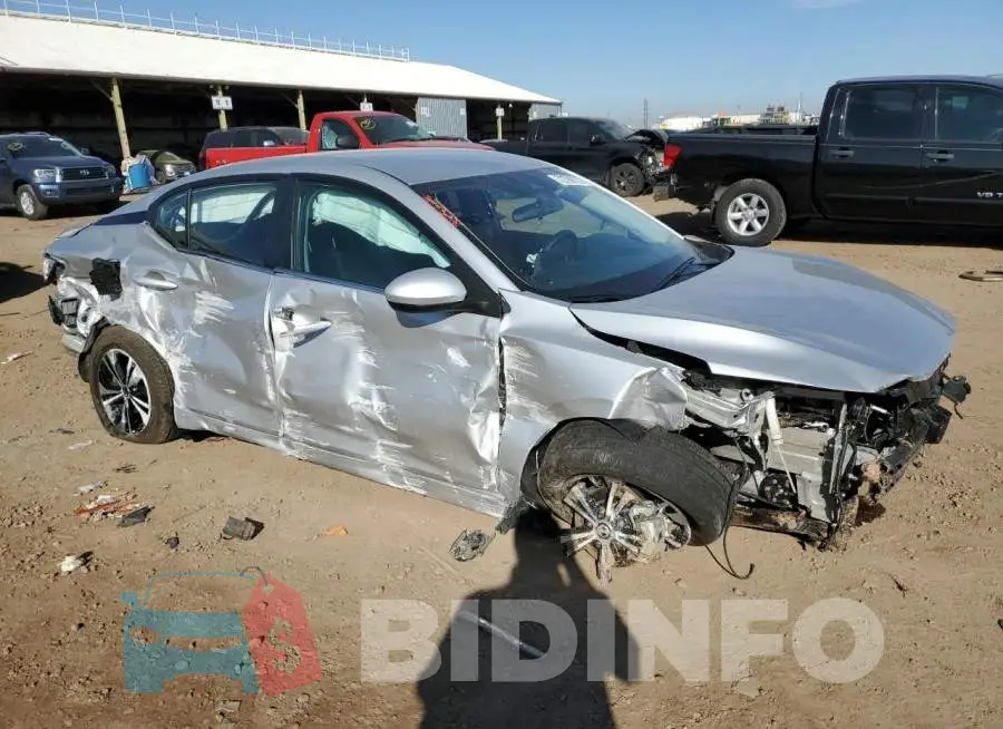 3N1AB8CV2NY284672 Photo# 4