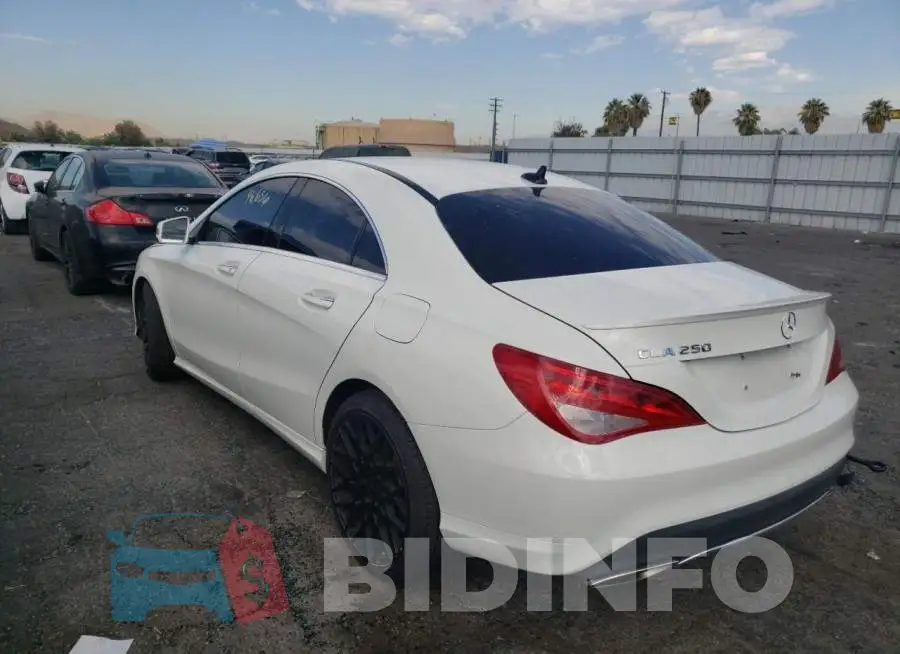 WDDSJ4EB7JN576668 Photo# 3