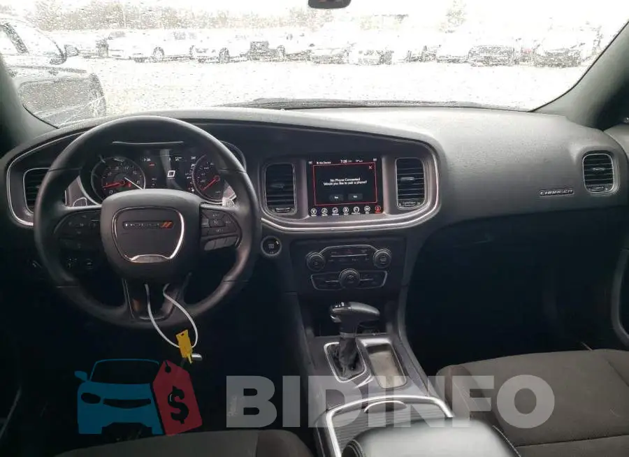2C3CDXGJ4HH511022 Photo# 8