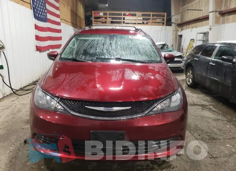2C4RC1DG3LR172044 Photo# 5