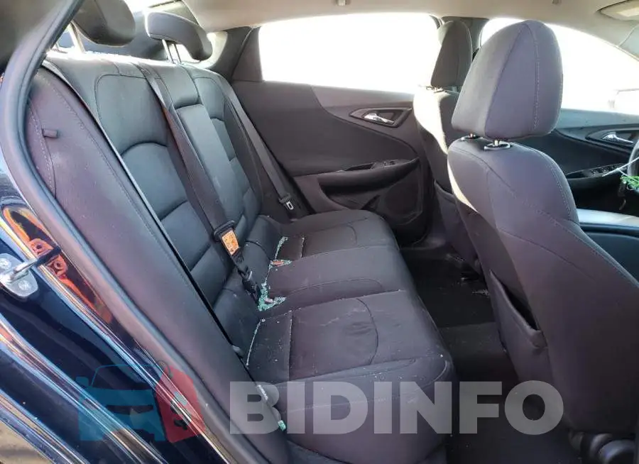 1G1ZB5ST4HF171521 Photo# 10