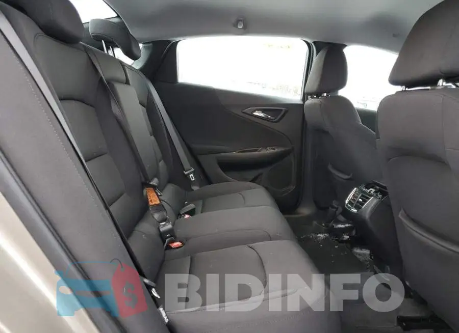1G1ZD5ST7NF180137 Photo# 10