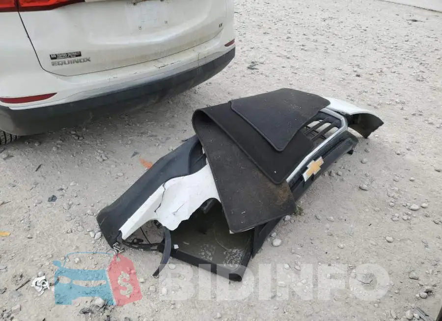 2GNAXKEV3L6181596 Photo# 13