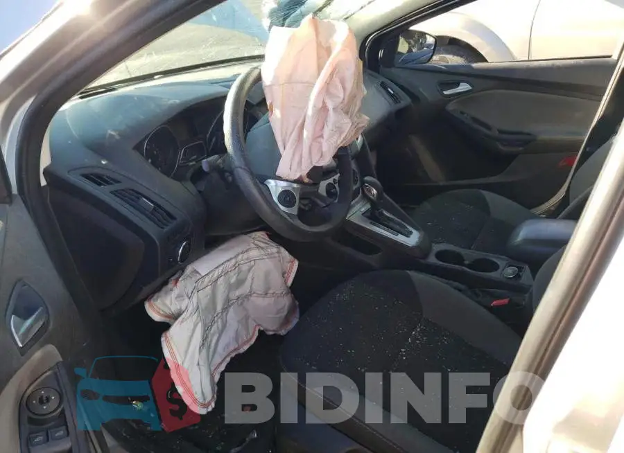 1FADP3F24EL238193 Photo# 7