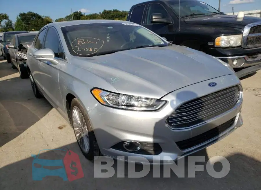 3FA6P0K9XGR400424 Photo# 1