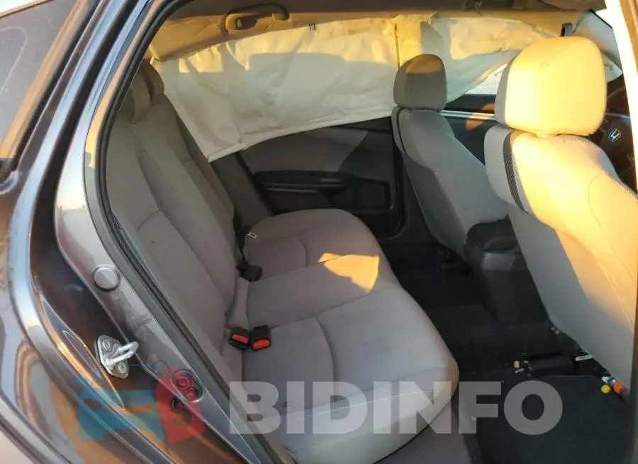 19XFC2F50HE036189 Photo# 10