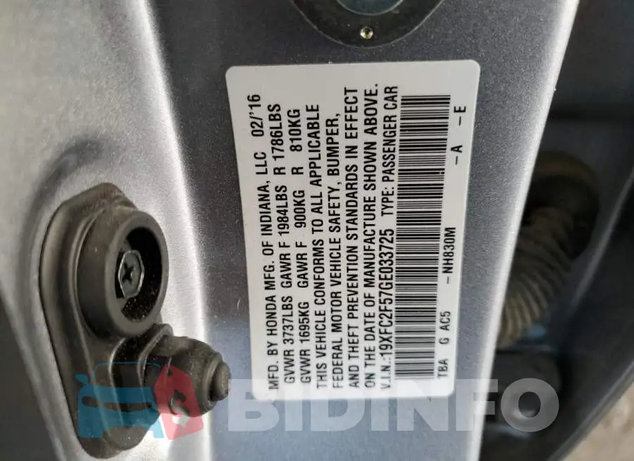 19XFC2F57GE033725 Photo# 12