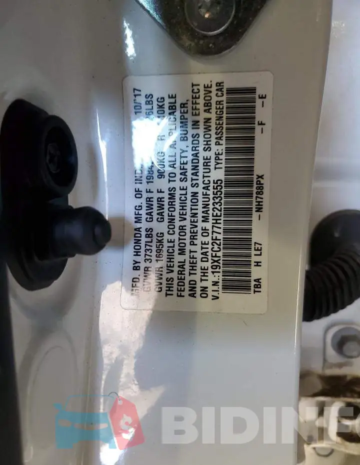 19XFC2F77HE233555 Photo# 13