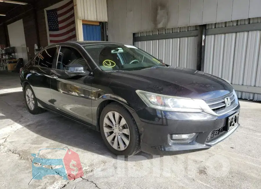 1HGCR2F76FA152291 Photo# 4