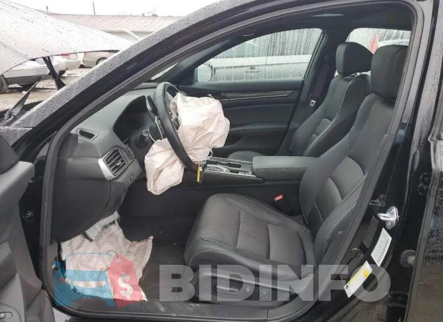 1HGCV2F37MA010876 Photo# 7