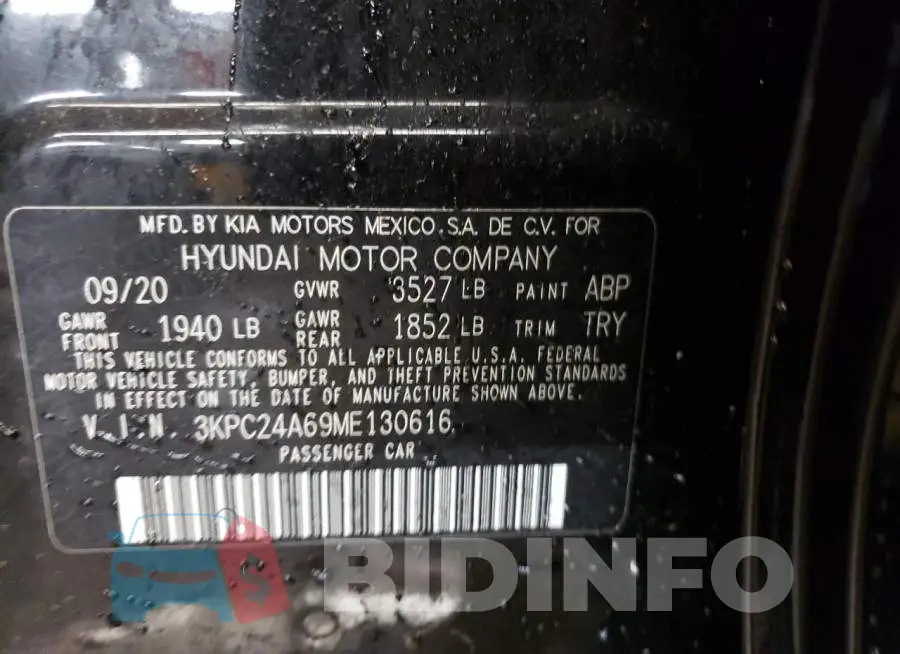 3KPC24A69ME130616 Photo# 12