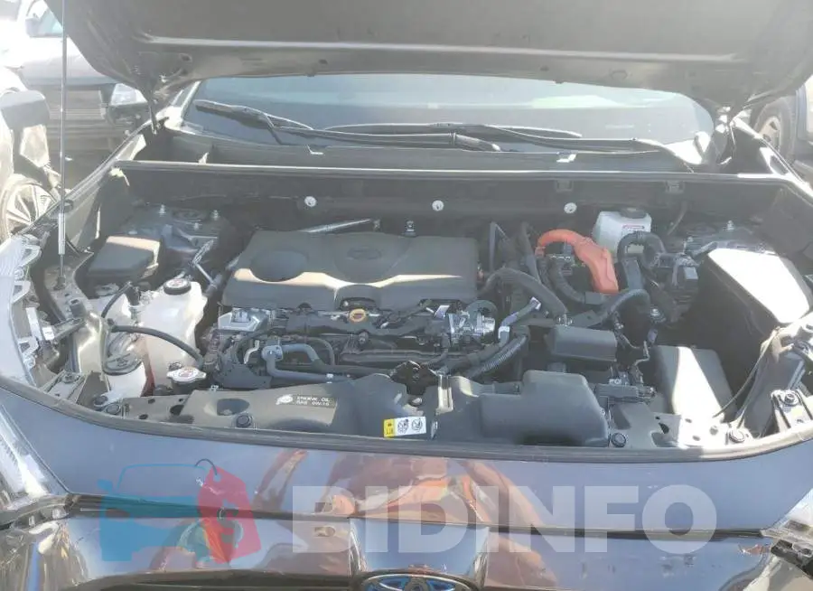 2T3E6RFV8NW030751 Photo# 12