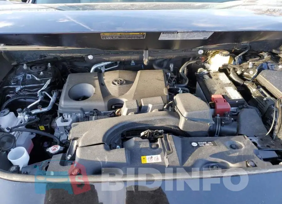 2T3P1RFV3NC270881 Photo# 11