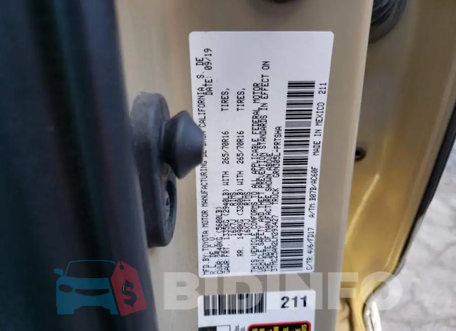 3TMCZ5AN2LM293427 Photo# 10