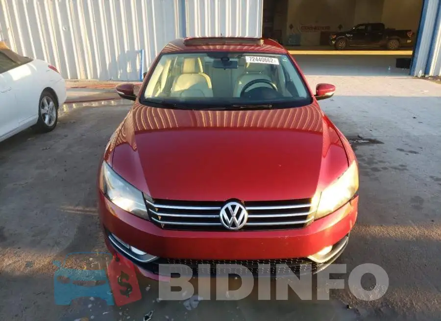1VWBS7A30FC065536 Photo# 5
