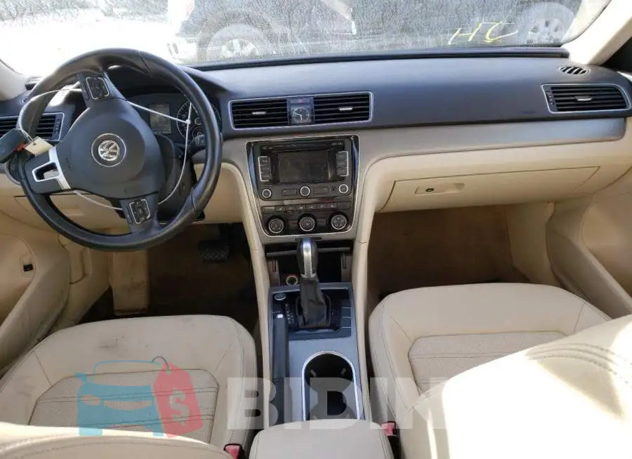 1VWBS7A30FC065536 Photo# 8