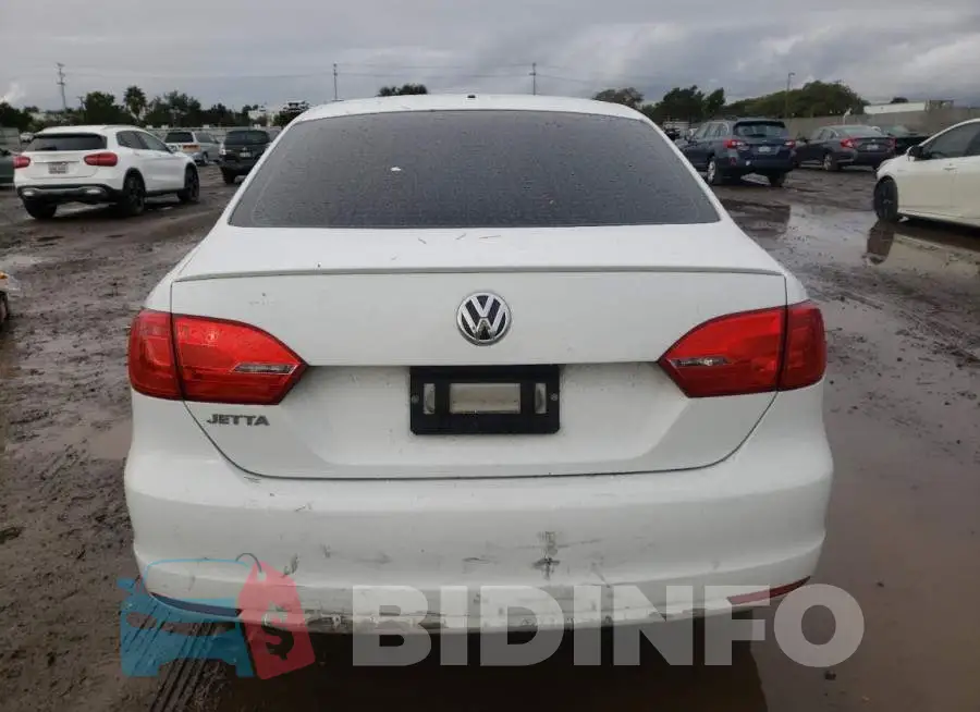 3VW2K7AJXEM427349 Photo# 6