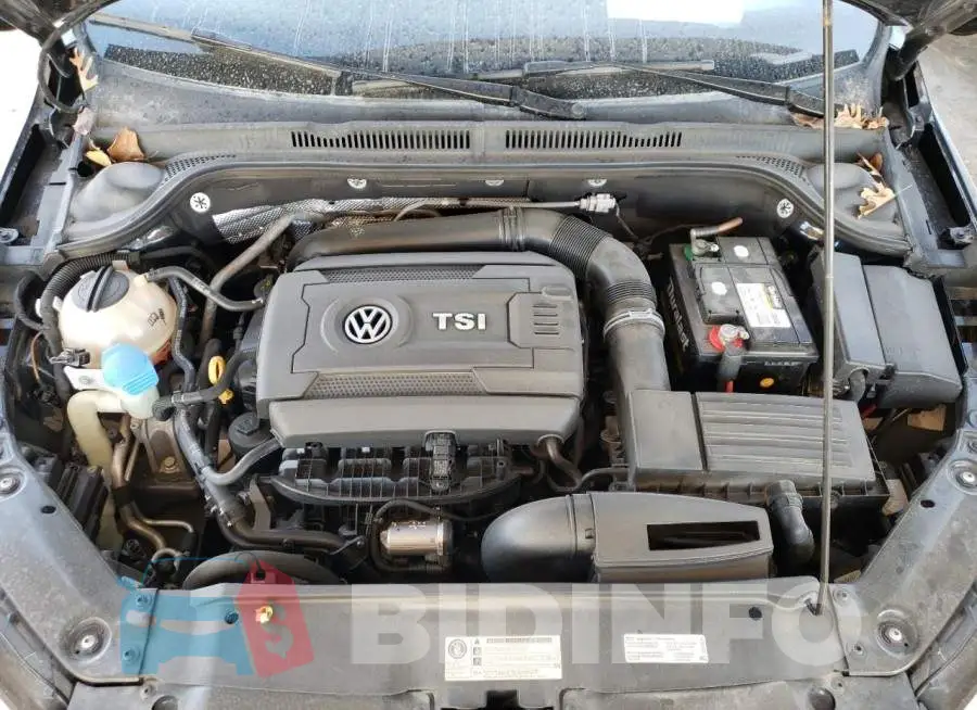 3VW4T7AJ8HM272293 Photo# 11