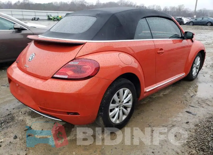 3VW5DAAT4KM507604 Photo# 3