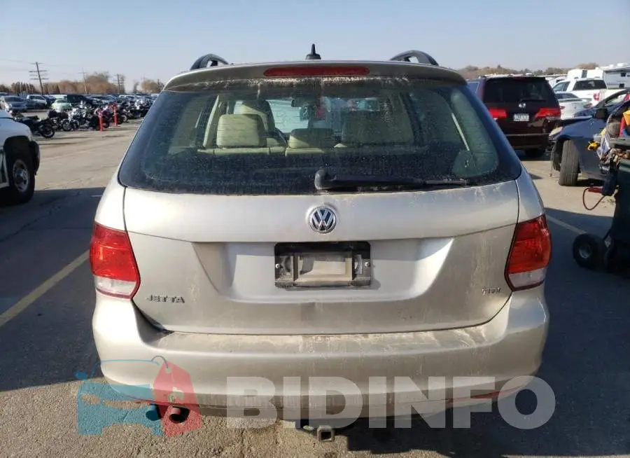 3VWPL7AJ3EM617092 Photo# 6
