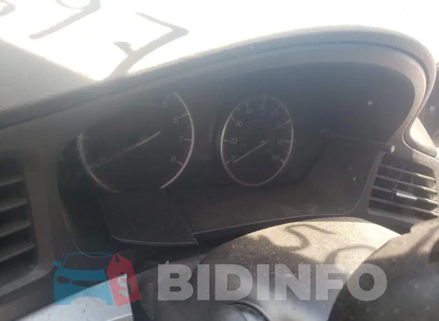 19UDE2F78JA010033 Photo# 8