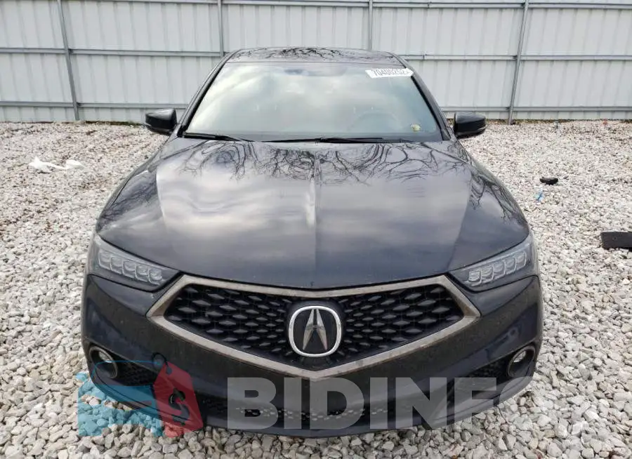 19UUB1F64KA002779 Photo# 5