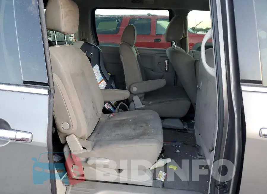 JN8AE2KPXF9131084 Photo# 11