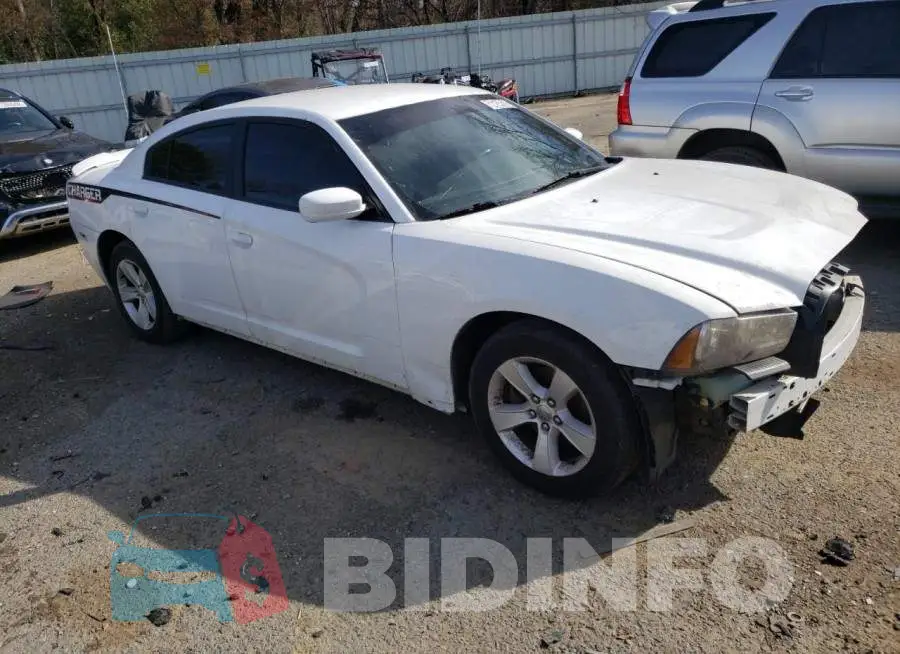2C3CDXBG4EH350906 Photo# 4