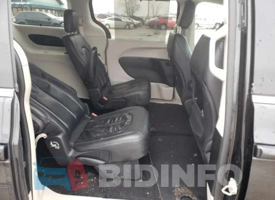 2C4RC1BG9LR105015 Photo# 11