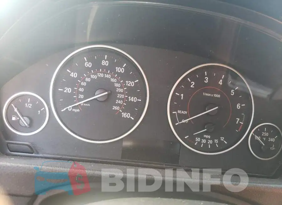 WBA8A3C50GK690949 Photo# 8