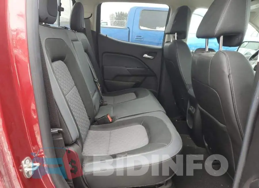 1GCGTDEN8J1186948 Photo# 10