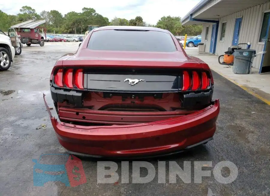 1FA6P8TH8J5102582 Photo# 6