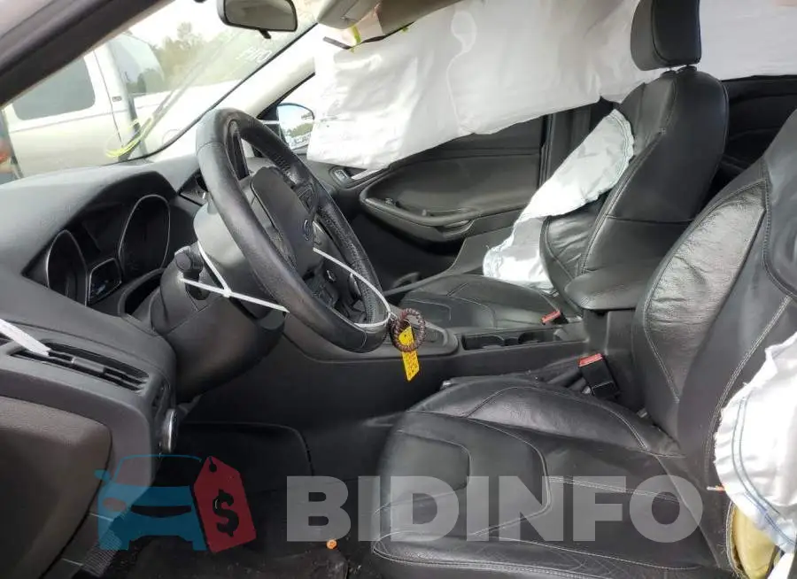 1FADP3F26GL340114 Photo# 5