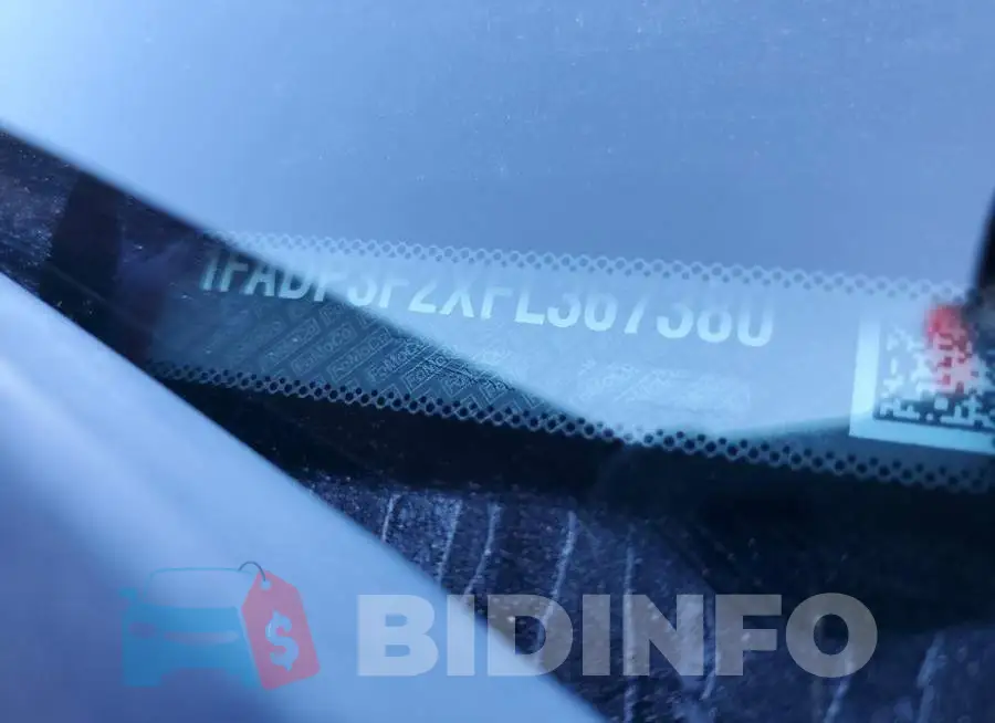 1FADP3F2XFL367380 Photo# 10