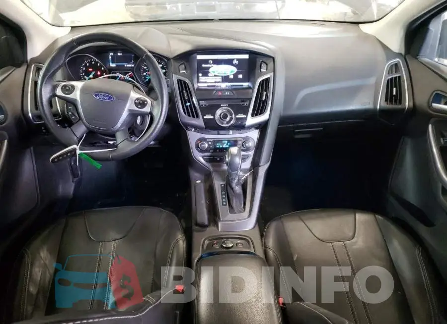 1FADP3J27EL222643 Photo# 8