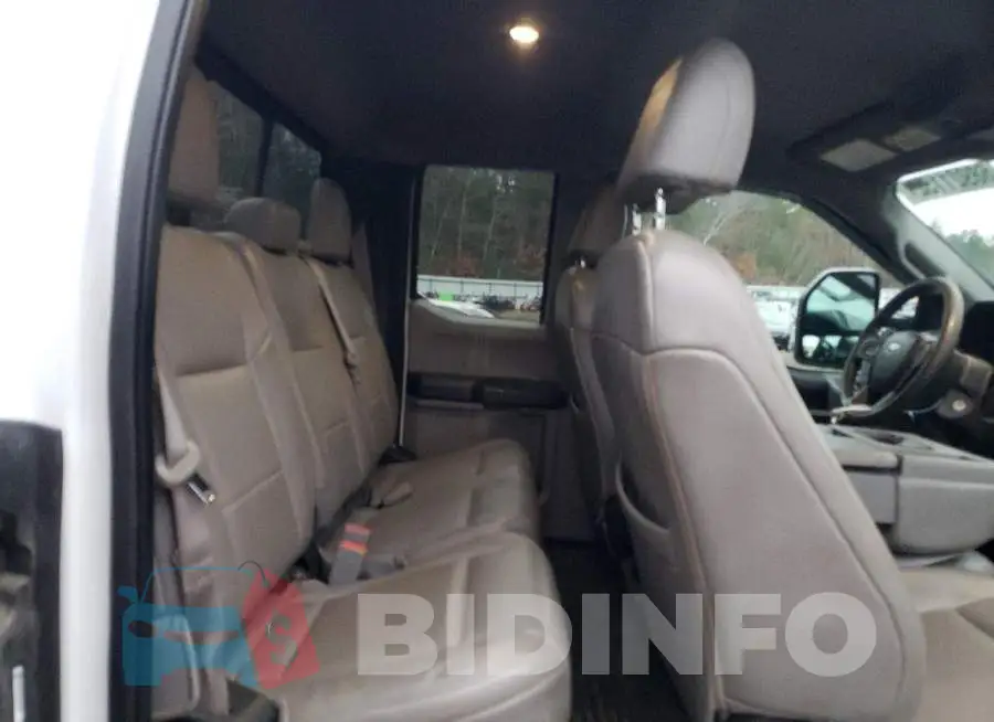 1FT7X2B64JEB10710 Photo# 10
