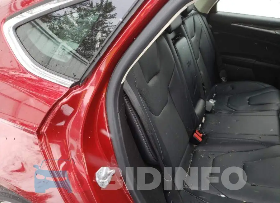3FA6P0RUXKR208214 Photo# 11
