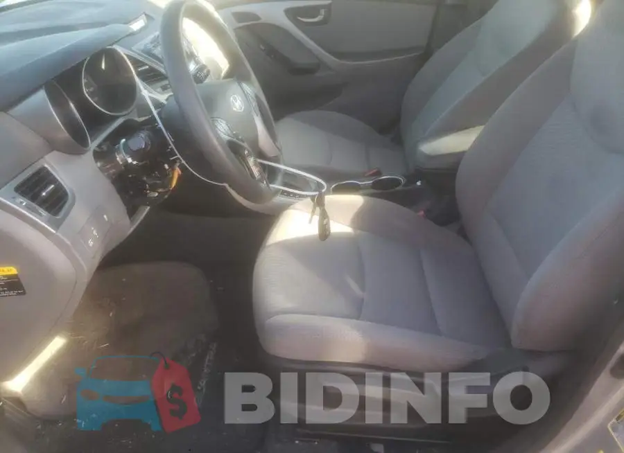 5NPDH4AE8GH772139 Photo# 7