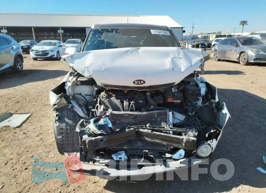 KNDJP3A5XF7222539 Photo# 5