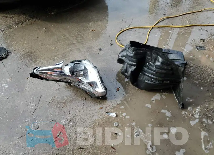 ML32F3FJ3JHF12403 Photo# 12