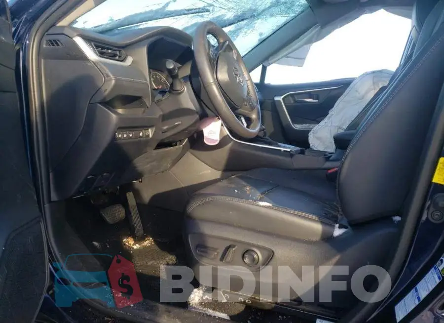 2T3A1RFV3LW124157 Photo# 7