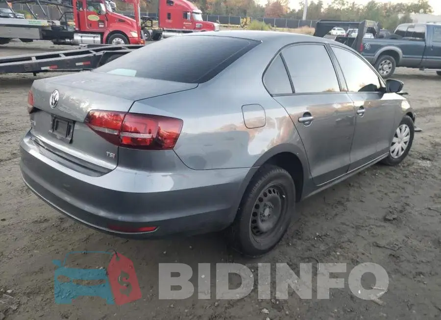3VW267AJ7GM205083 Photo# 4