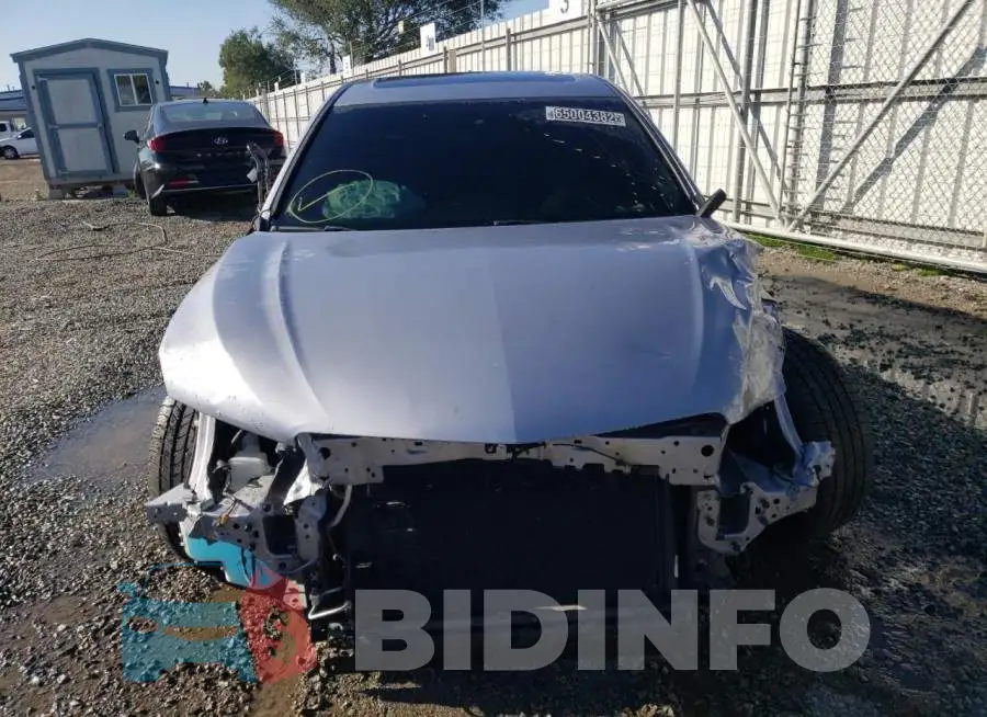 19UUB1F3XFA011627 Photo# 5