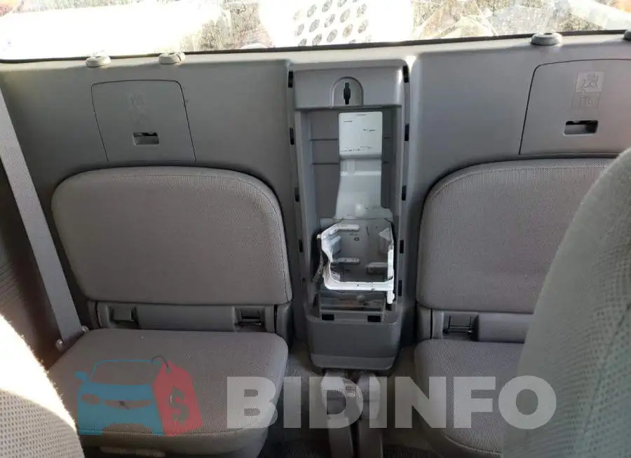 1N6BD0CT6GN755747 Photo# 10