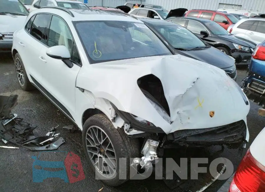 WP1AA2A51JLB21447 Photo# 5