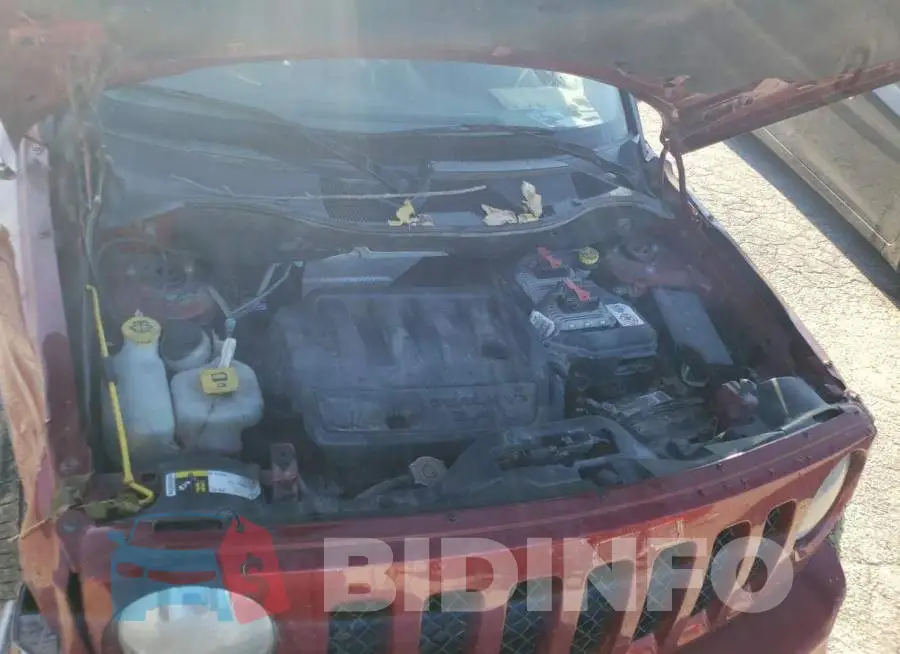 1C4NJPBB0HD120279 Photo# 7