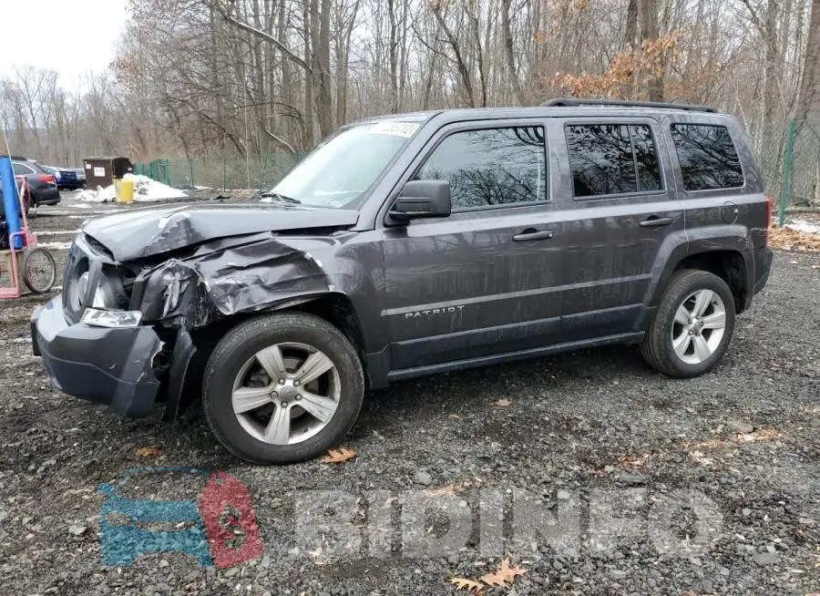 1C4NJRFB7FD176996 Photo# 1