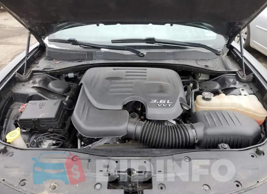 2C3CDXHG6GH174001 Photo# 11