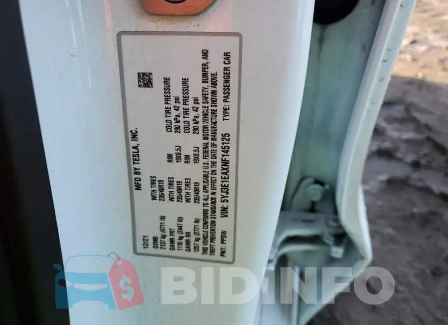 5YJ3E1EAXNF145125 Photo# 12